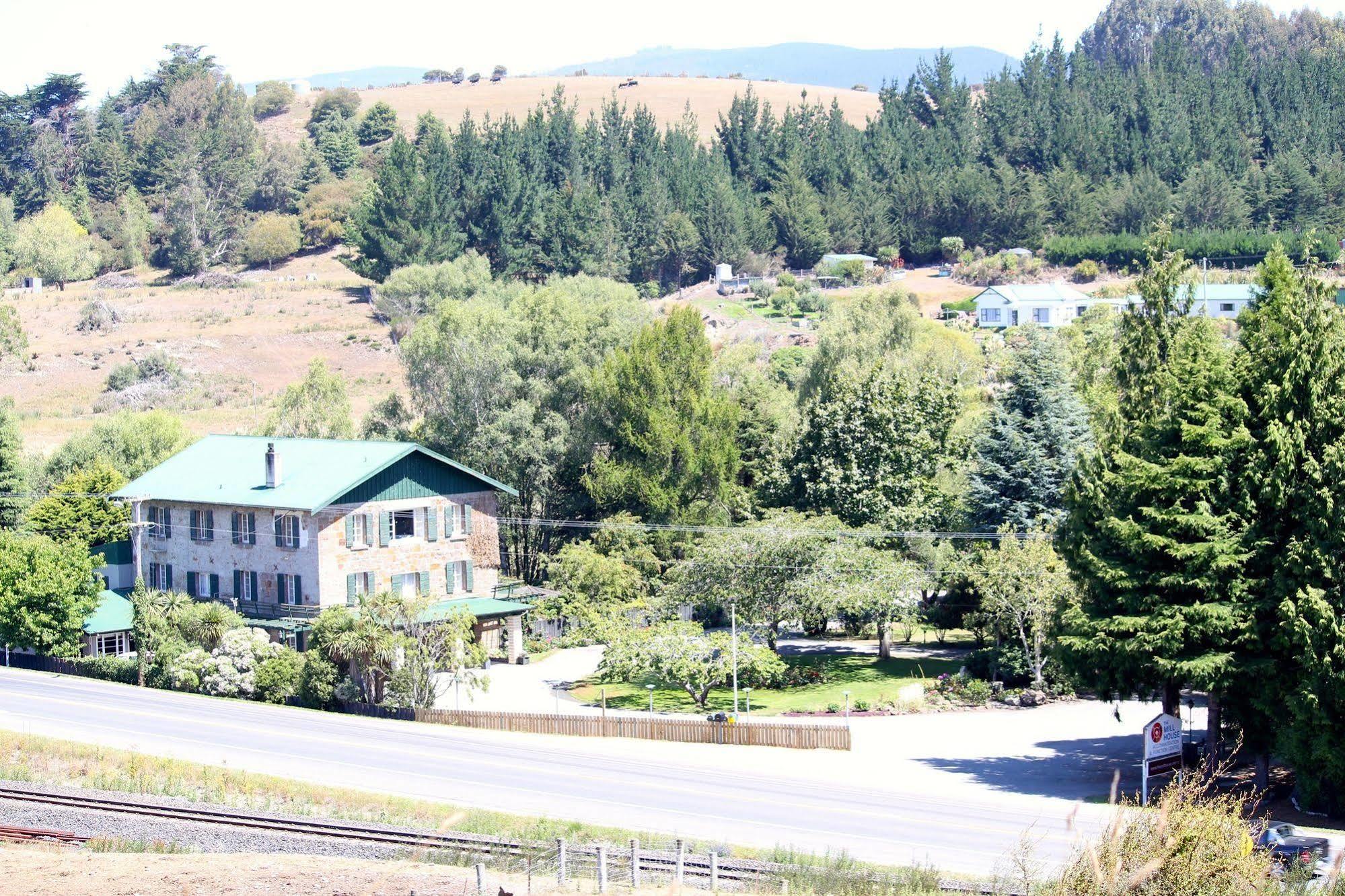 The Mill House Motel Herbert Eksteriør bilde
